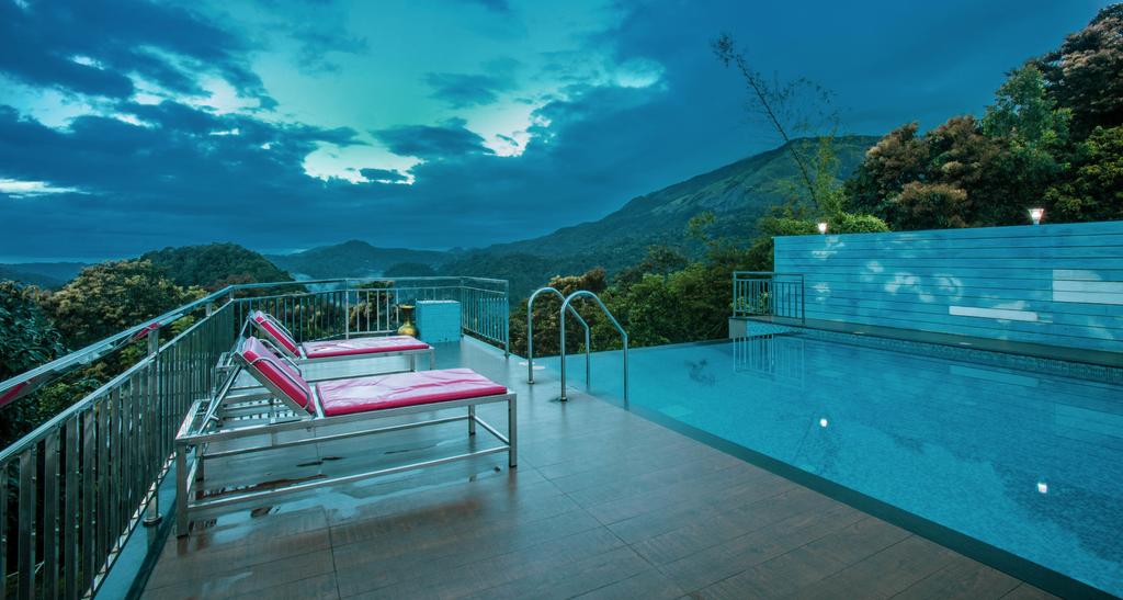 The Lake View Munnar Resort swimming pool