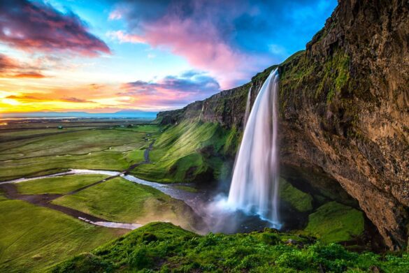 Best Waterfalls in the World