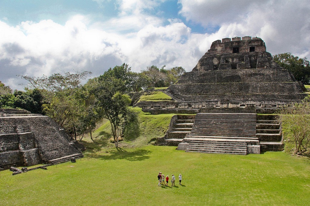 Mayan empire in Belize 