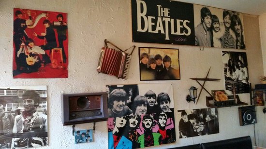 60's Beatles Café 