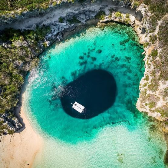 Blue Hole in Bahamas