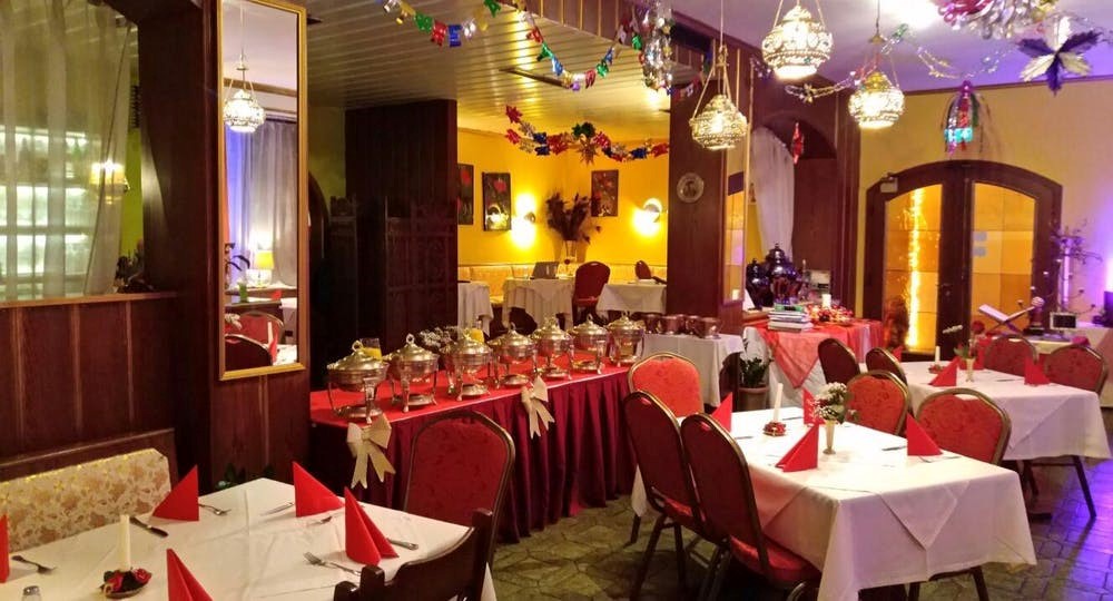 Maharaja Indian Restaurant 