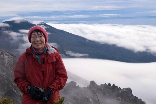 first female to climb mount evrest 