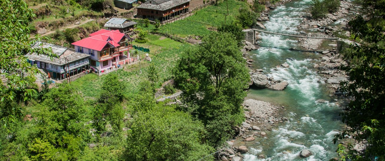 homestays in tirthan valley
