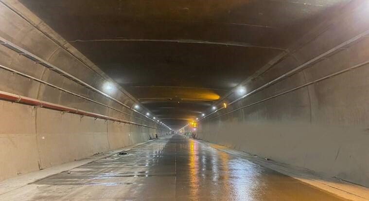 longest highway tunnel 