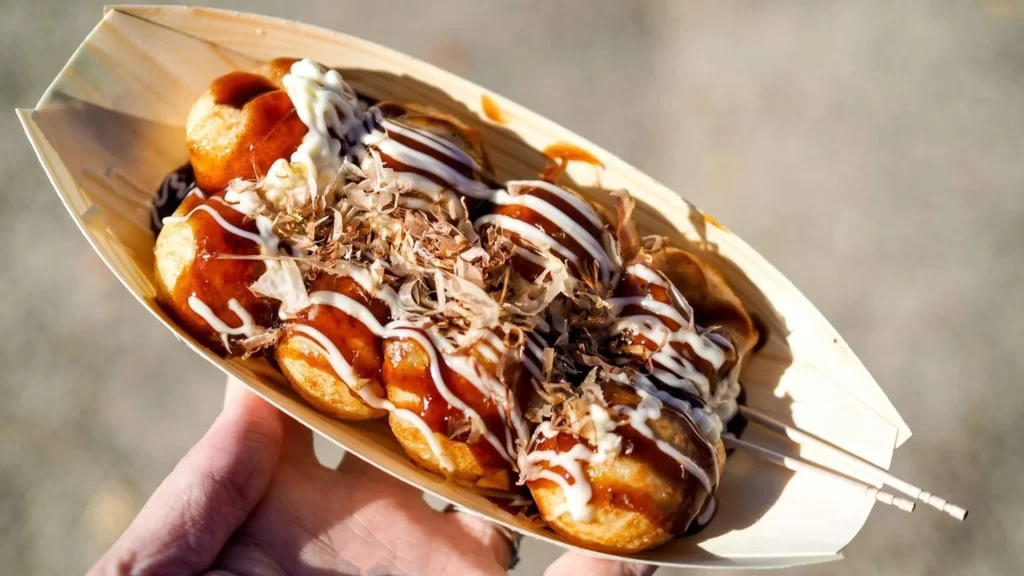 5 Must-Try Foods in Japan Thumbnail